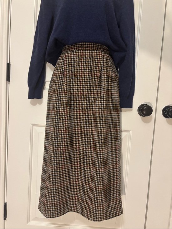 Pendleton Dresses & Skirts - Vintage Pendleton 100% Virgin Wool Plaid Houndstooth Midi Skirt Petite 8 USA